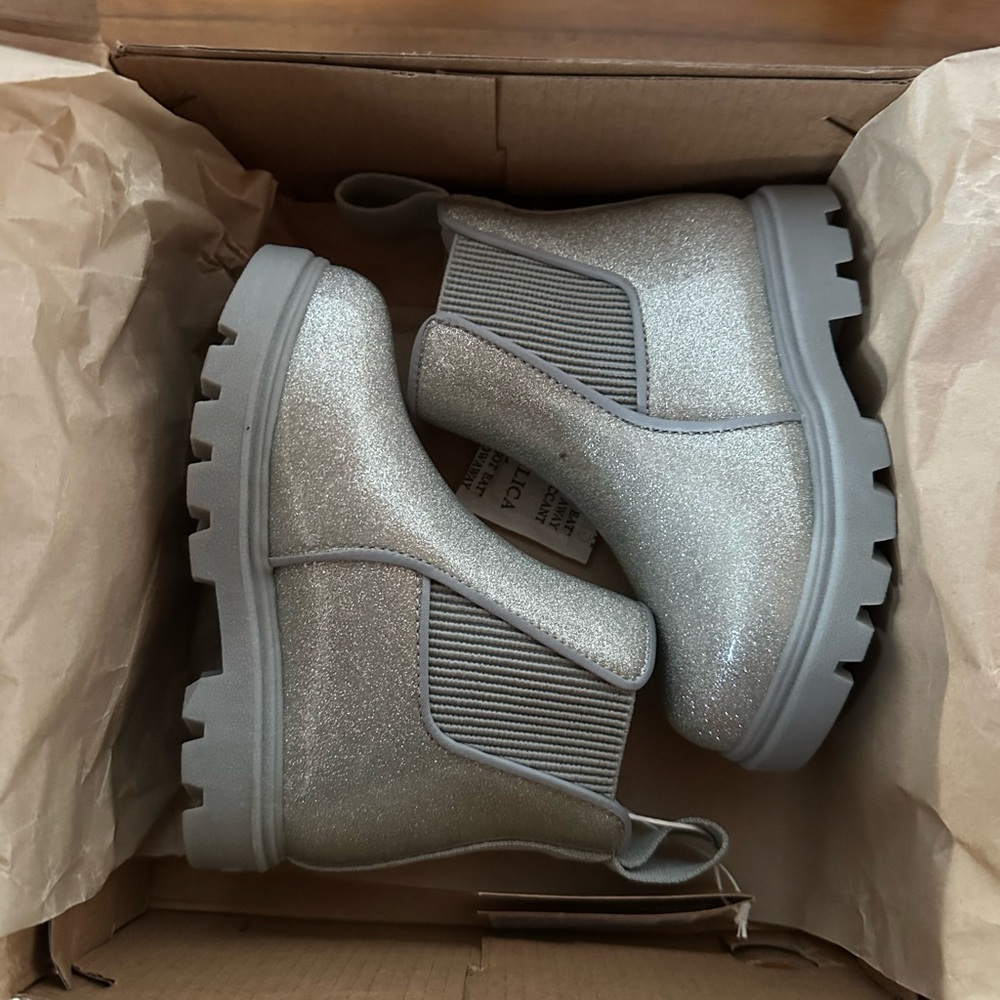 Native Kids Glitter Silver Boots C6